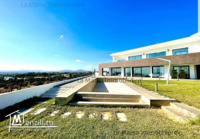 A Vendre villa luxueuse vue mer avec piscine à Hammamet