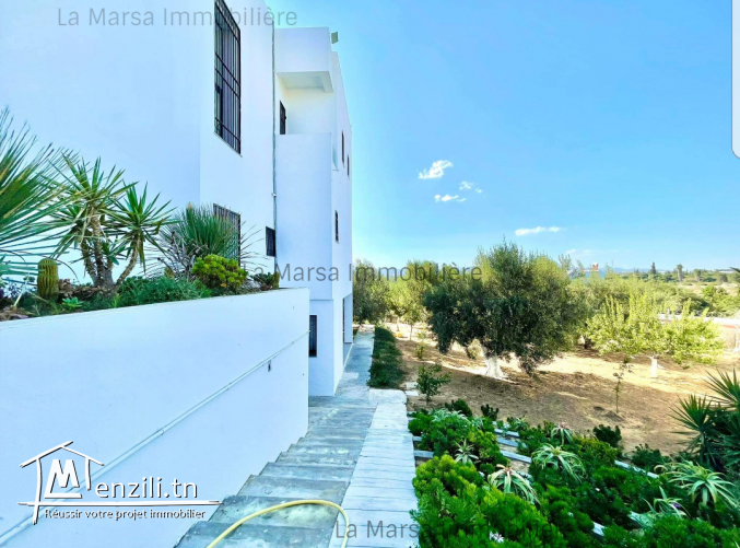 A Vendre villa luxueuse vue mer avec piscine à Hammamet