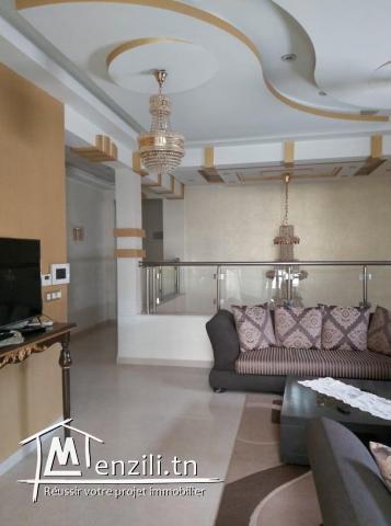 villa haut standing sur trois niveau à nouvelle madina