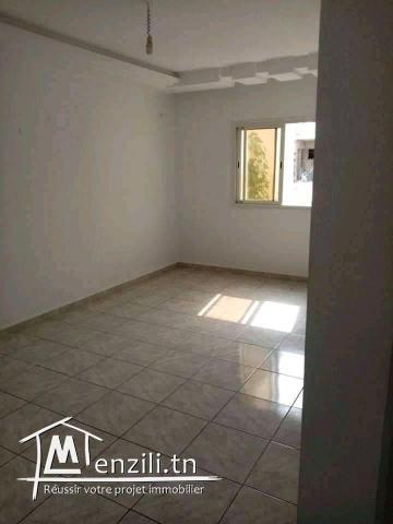 a louer S2 au 1 ere étage 