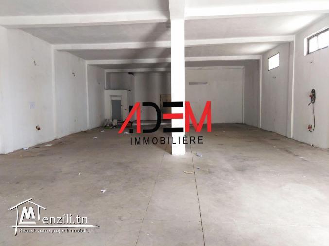 Dépôt de 250m² à cité Riath