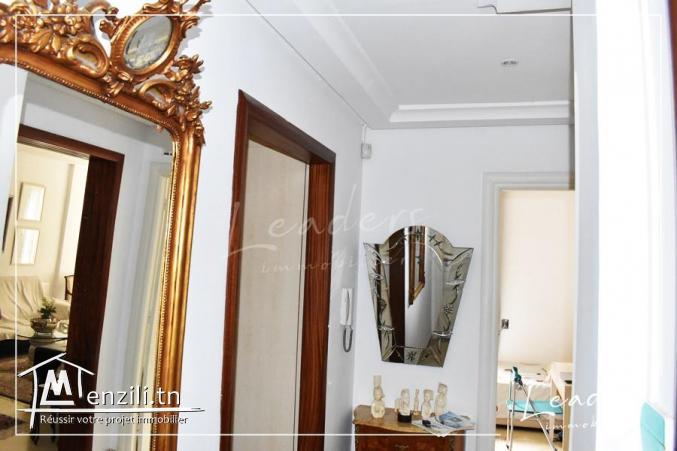 Vente un beau appartement en S+2 Haut standing avec jardin à La Soukra.