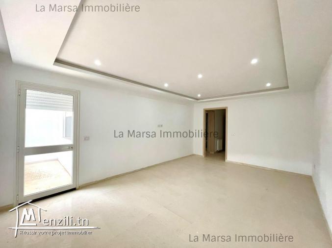 A Louer appartement s2 neuf à Gammarth