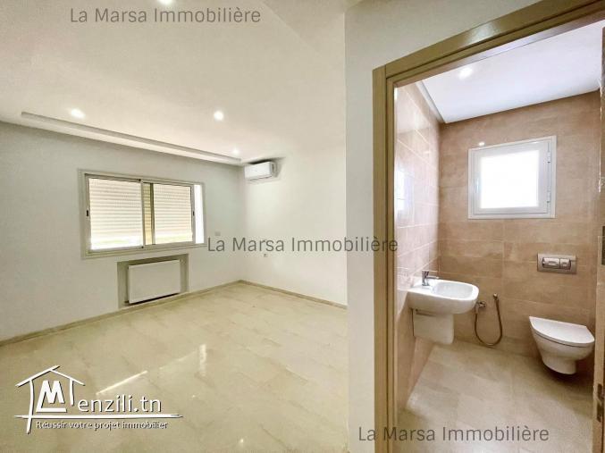 A Louer appartement s2 neuf à Gammarth