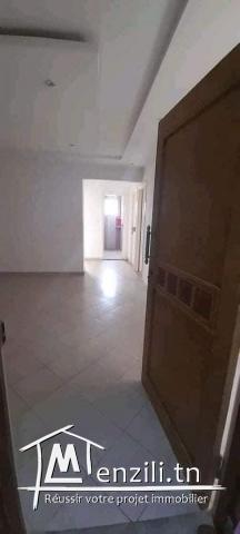 A louer une maison citée riath kèlibia