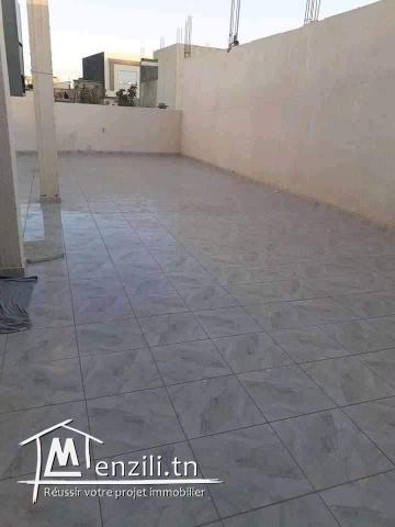 منزل للكراء على طول عام