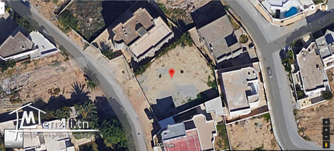 Terrain sis dans la cité du général skik ras tabya