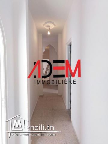 Spacieux étage de villa de 150m² garage