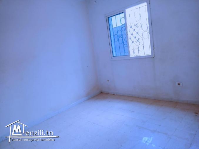 منزل للبيع في لاكانيا الورديه