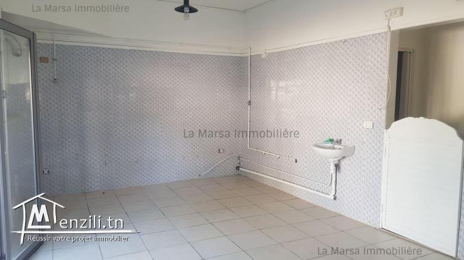 A Louer local commercial au Kram