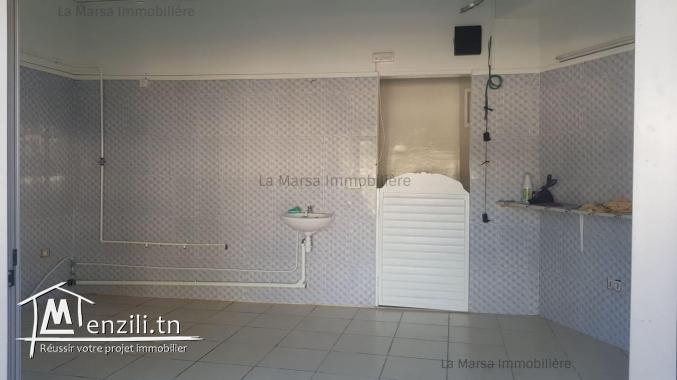 A Louer local commercial au Kram