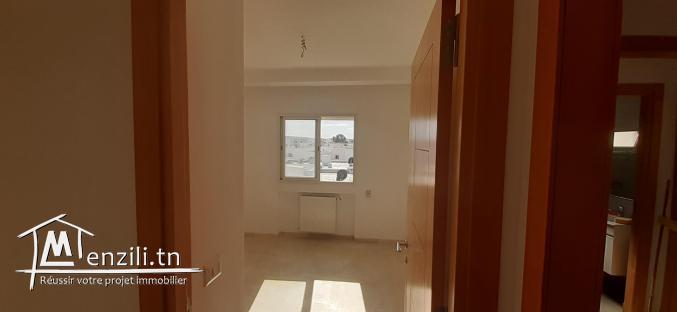 Joli appartement Neuf S+2 à El Mourouj 5 avec place de parking au sous-sol