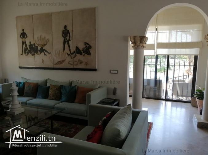 A Vendre villa s5 avec piscine et jardin à Carthage