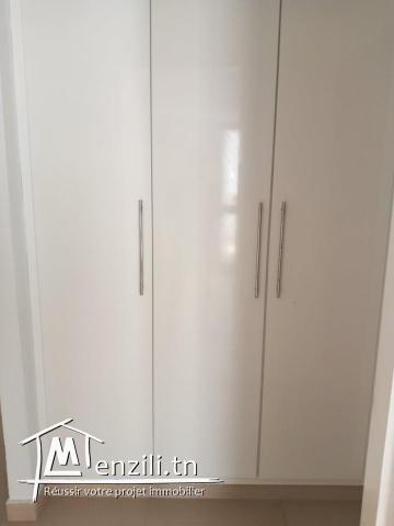 A Louer appartement s2 avec jardin à La Marsa