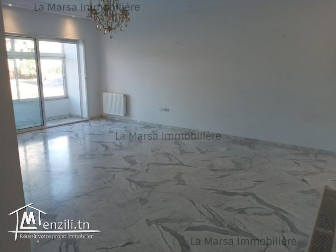 A Louer un bel appartement s3 à La Marsa