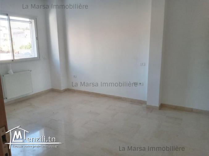 A Louer un bel appartement s3 à La Marsa