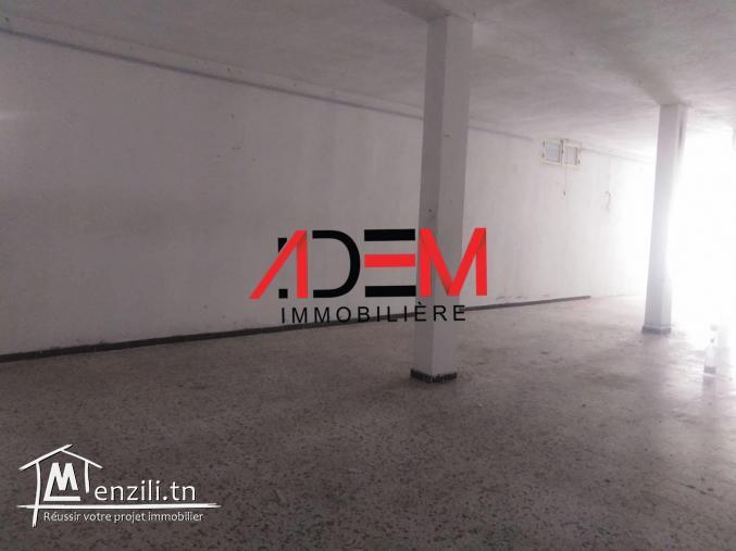 Dépôt de 200m² à cité Rayhan