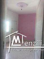 منزل ذو طابقين