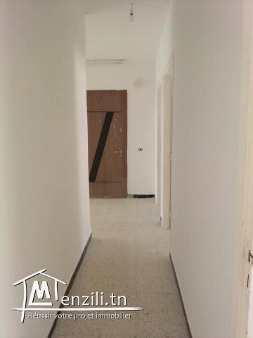 un appartement cité mileha s+3