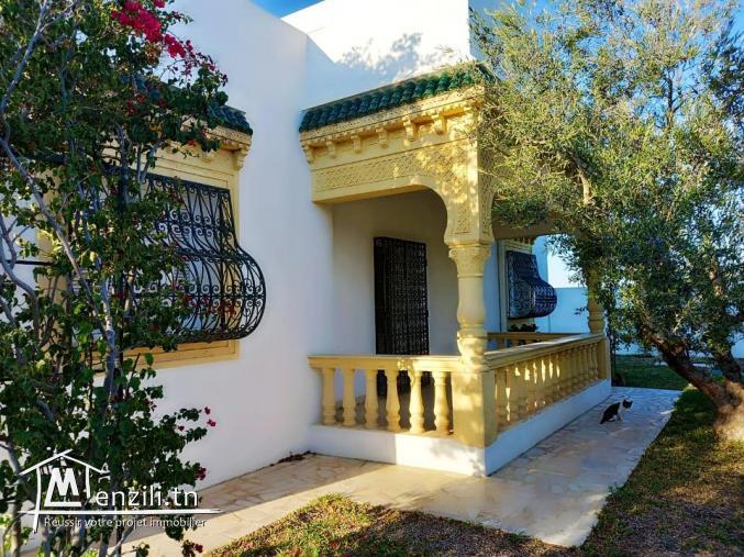 À Vendre une magnifique villa meublée style américain 618m² zone Barekt sehil Hammamet