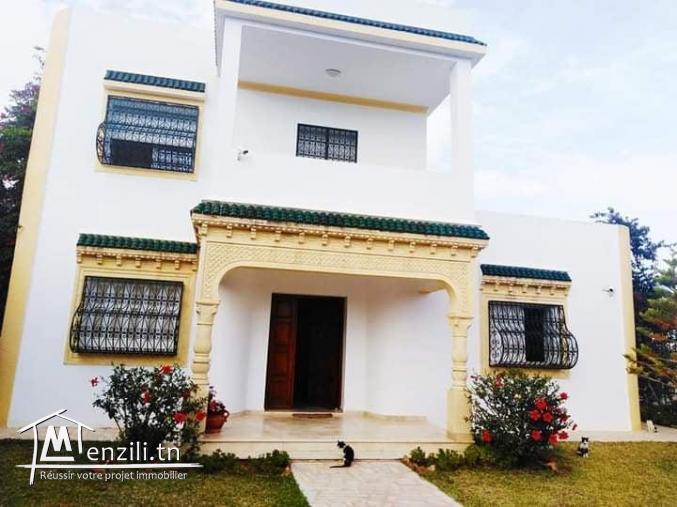 À Vendre une magnifique villa meublée style américain 618m² zone Barekt sehil Hammamet