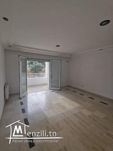 un appartement haut standing s+3 à Riadh Andalous