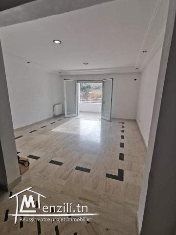 un appartement haut standing s+3 à Riadh Andalous