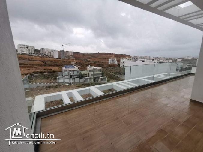 un luxueux appartement s+2 jamais habité