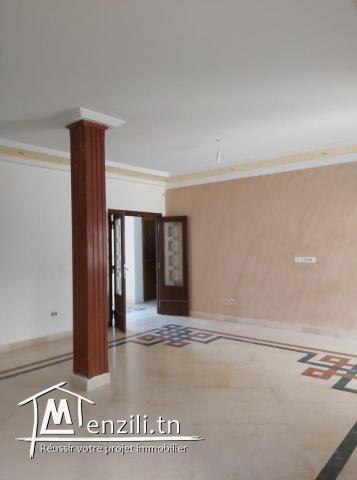 A louer étage de villa haut standing à nouvelle madina