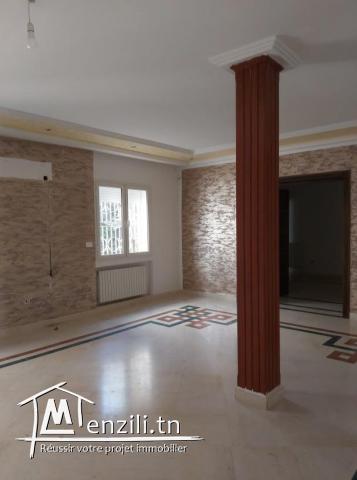 A louer étage de villa haut standing à nouvelle madina