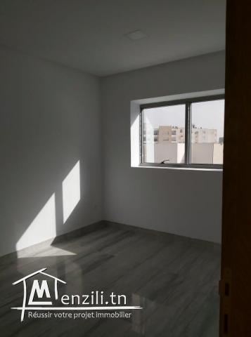 A louer S+2 usage bureautique