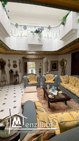 a vendre villa s+6 au lac1