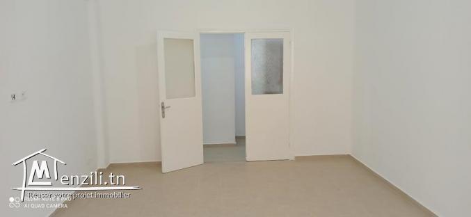 Vente appartement S+3 cité Romana