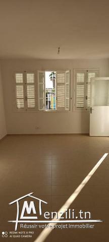 Vente appartement S+3 cité Romana