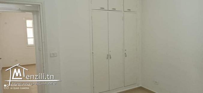 Vente appartement S+3 cité Romana