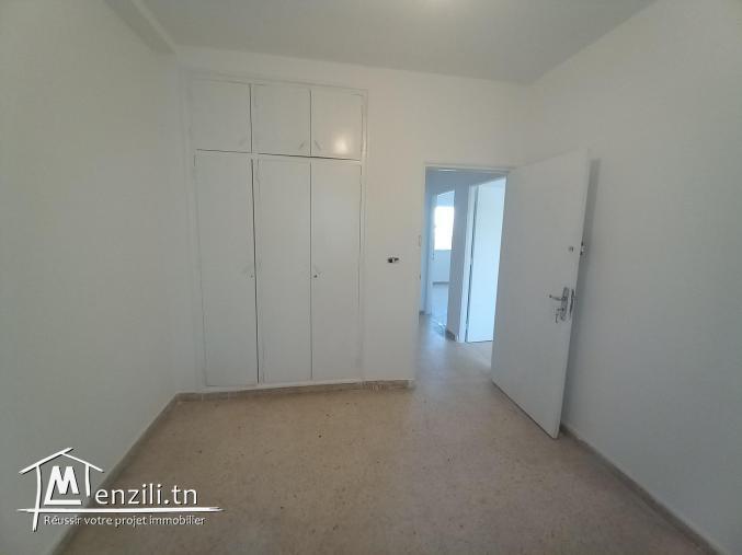 Appartement à louer S+3 Cité Hadika 2