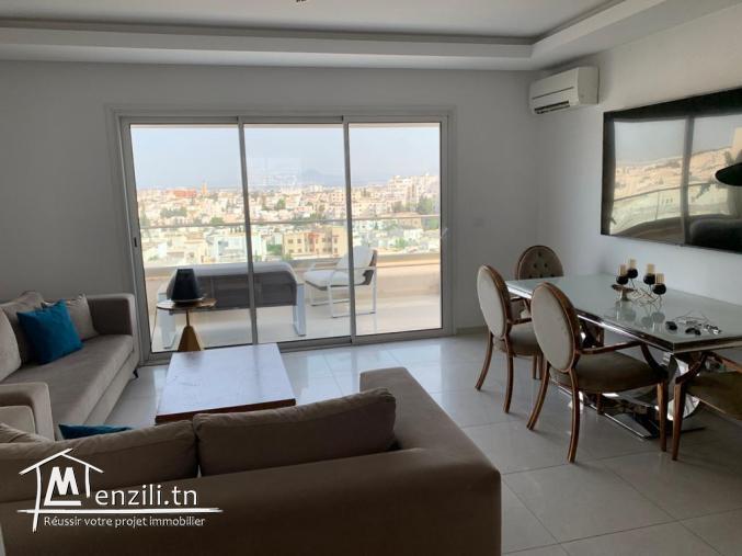 Bel appartement en duplex dans un endroit calme et l'un des meilleurs endroits de la ville