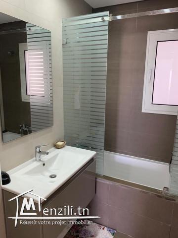 Bel appartement en duplex dans un endroit calme et l'un des meilleurs endroits de la ville