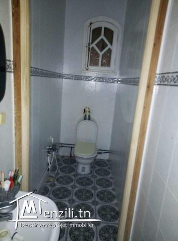 Belle villa a vendre a route soukra sfax