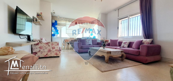 Un S+3 front mer meublé à la Marsa à Louer