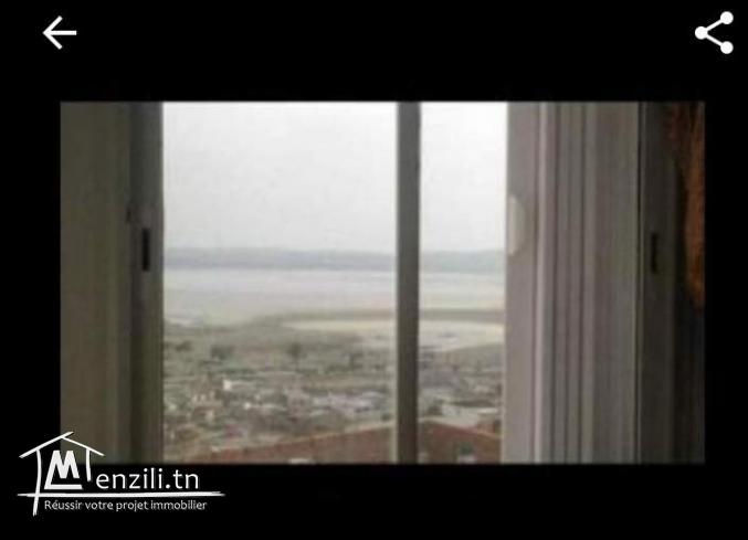 دار للبيع في مونفلوري