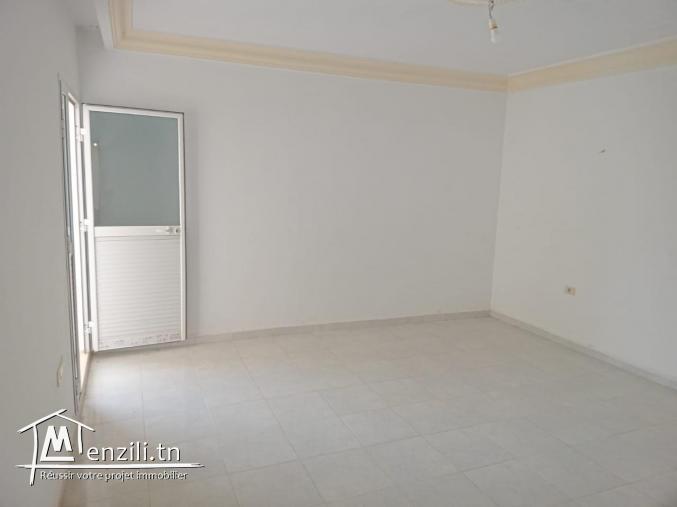 une belle maison  situé à  barraket sahel