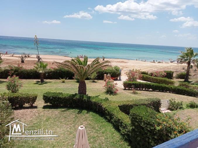 DUPLEX A VENDRE PIEDS DANS L'EAU