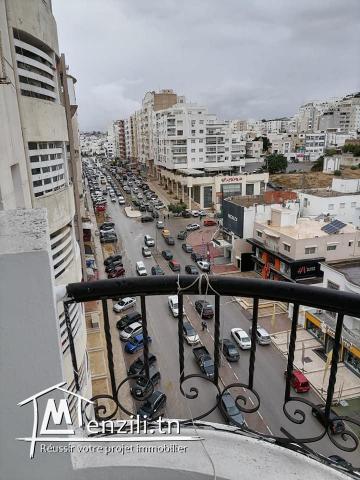 Studio 80m2 Hédi Nouira cité ennasr