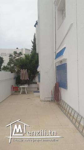 Villa 427m2 à Cité Ennasr 1