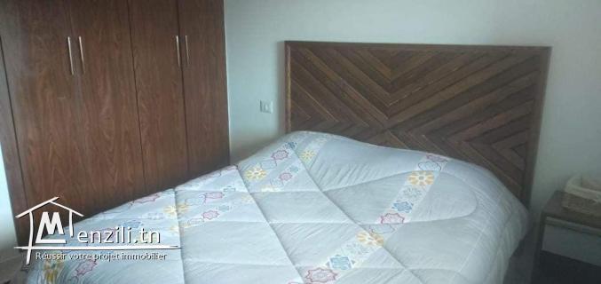 Studio 74m2 à cité ennasr