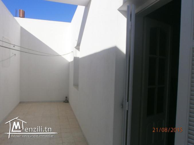 Coquet appartement deux pièces,