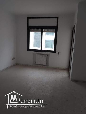 appartement au lac 1 à usage de bureau  à vendre