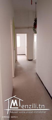 vend appart s+3 + jardin privé el yasminet madina jadida