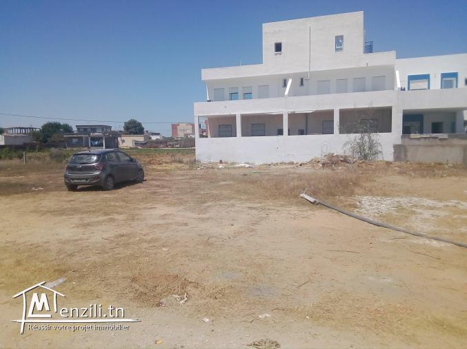 Terrain à Dar Allouche 4ème position de la mer